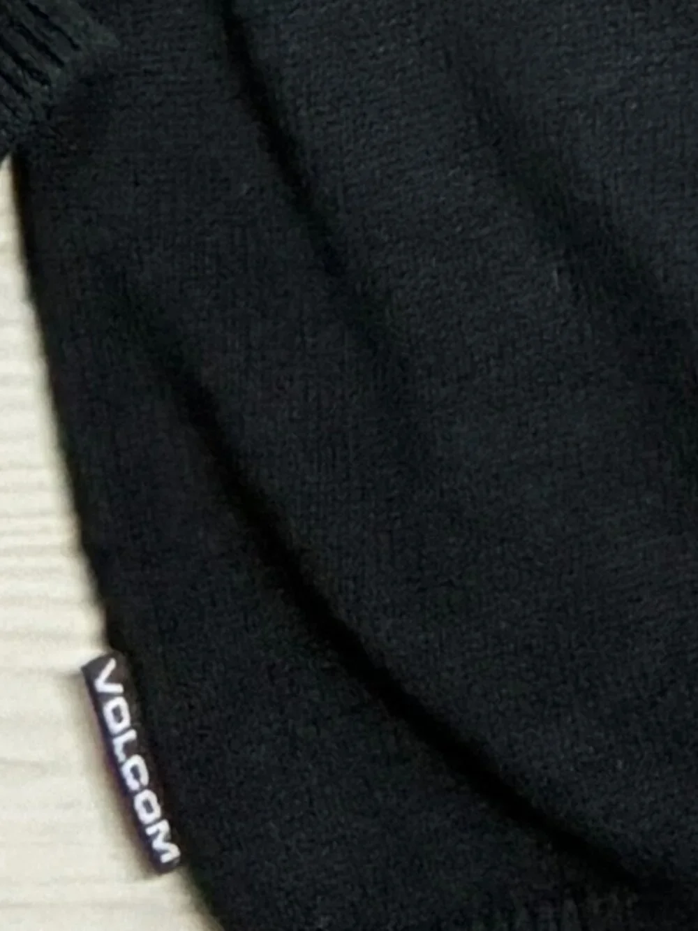 Volcom UPERSTAND SWEATER Men's Style Number A0731900_BLK Black Size S